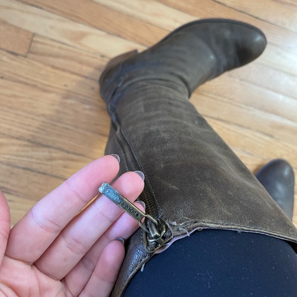 Donald J Pliner boots 👢 - Picture 5 of 7